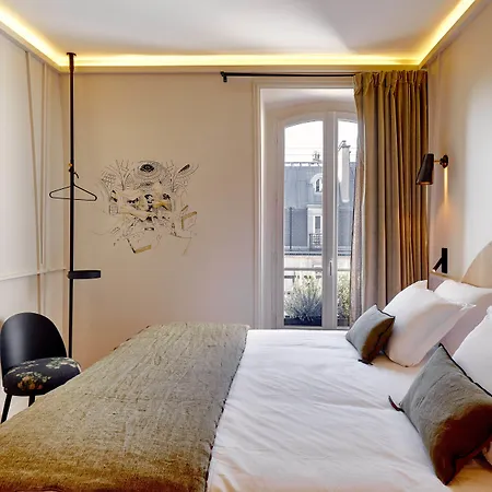 Tinah Paris, Reaumur - Montorgeuil باريس