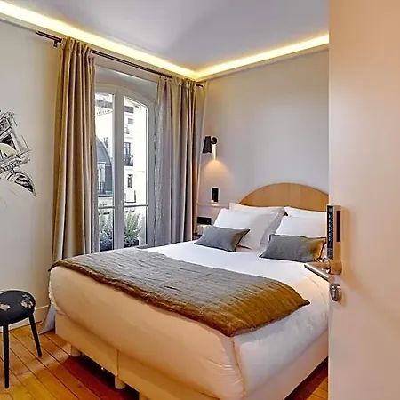 Tinah Paris, Réaumur - Montorgeuil 3* Paris