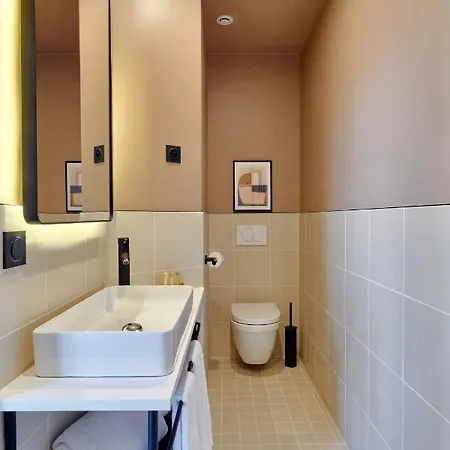 Tinah Paris, Reaumur - Montorgeuil Hotell