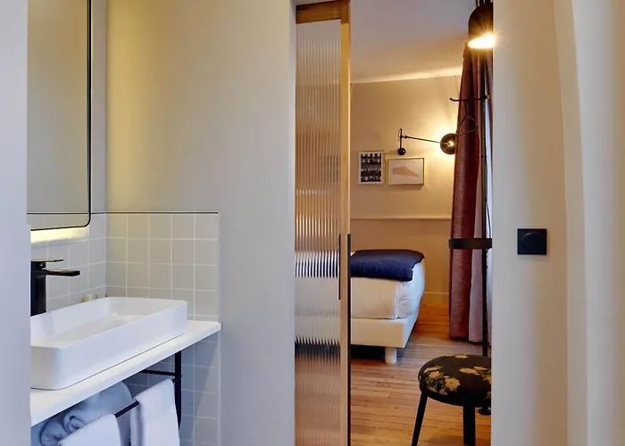 Tinah Paris, Reaumur - Montorgeuil 3* Paris