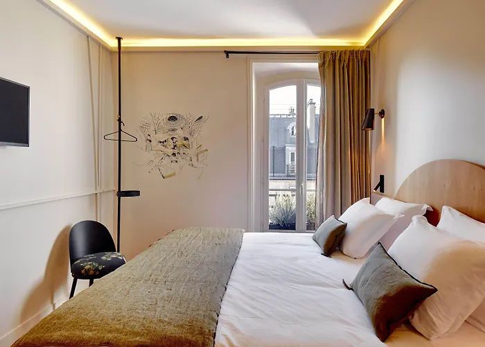 Tinah Paris, Reaumur - Montorgeuil Paris