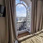 Tinah Paris, Reaumur - Montorgeuil
