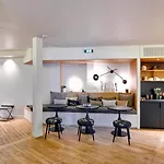 Tinah Paris, Reaumur - Montorgeuil Paris